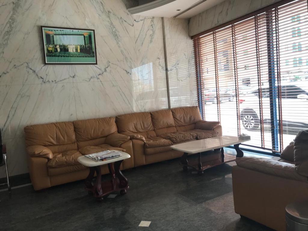 Al Majarah Residence Sharjah Luaran gambar